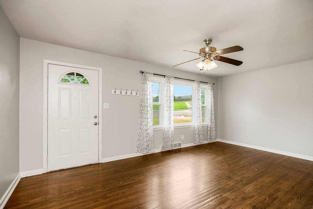 319 E 82nd Street