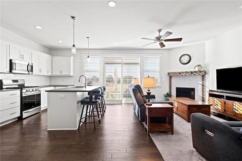 Photo of 21373 W 117th Terrace #22A, Olathe, KS 66061 (MLS # 2582879)