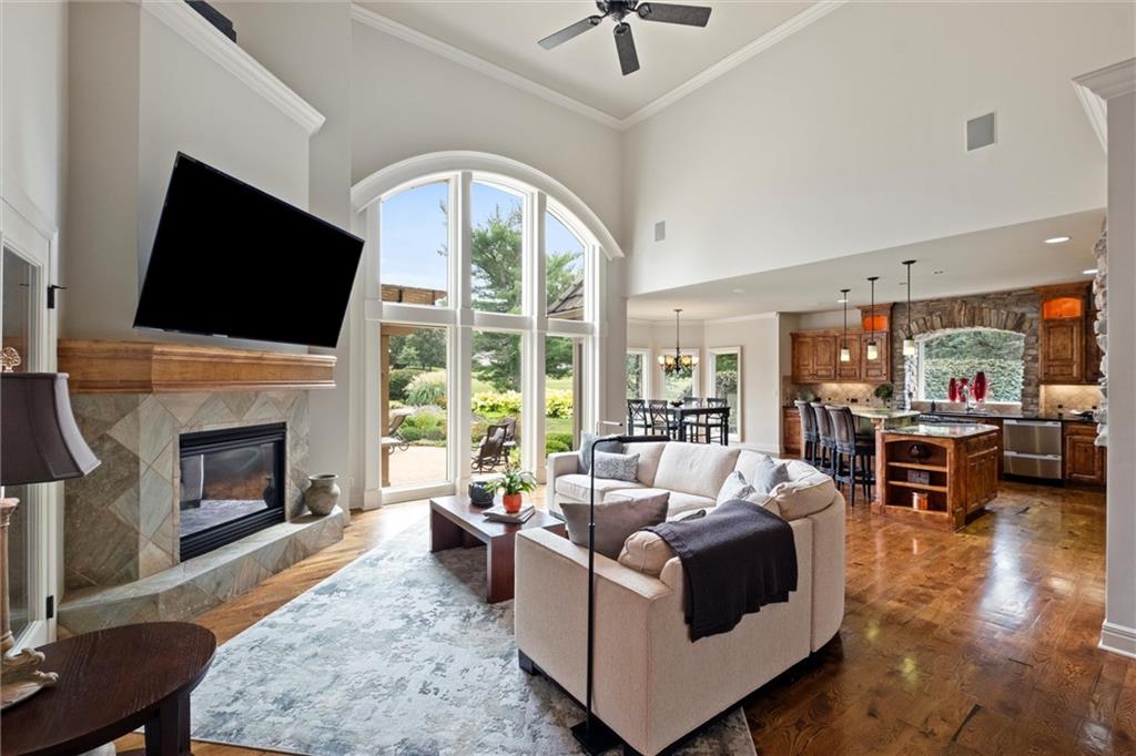 16813 Highland Ridge Drive