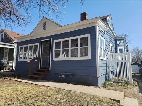 3139 Mcgee Street Kansas City MO 64111