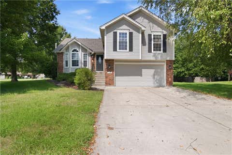 Photo of 201 Mesa Drive, Smithville, MO 64089 (MLS # 2638598)