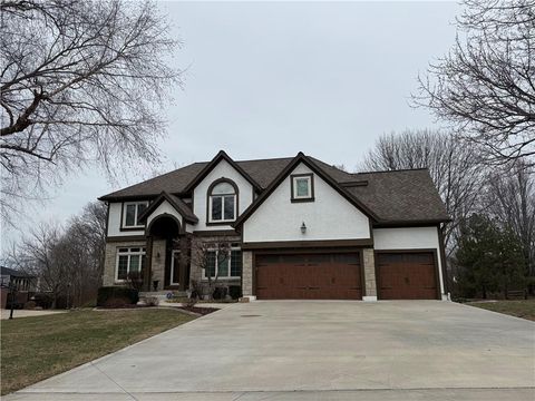 Photo of 3036 SW Pergola View, Lees Summit, MO 64081 (MLS # 2605500)
