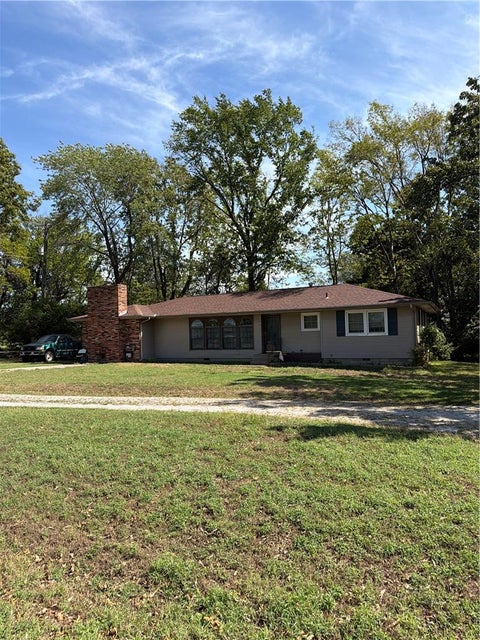 Photo of 1021 N 7th Street, Humboldt, KS 66748 (MLS # 2642253)