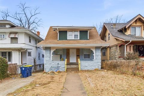 4112 Chestnut Avenue Kansas City MO 64130