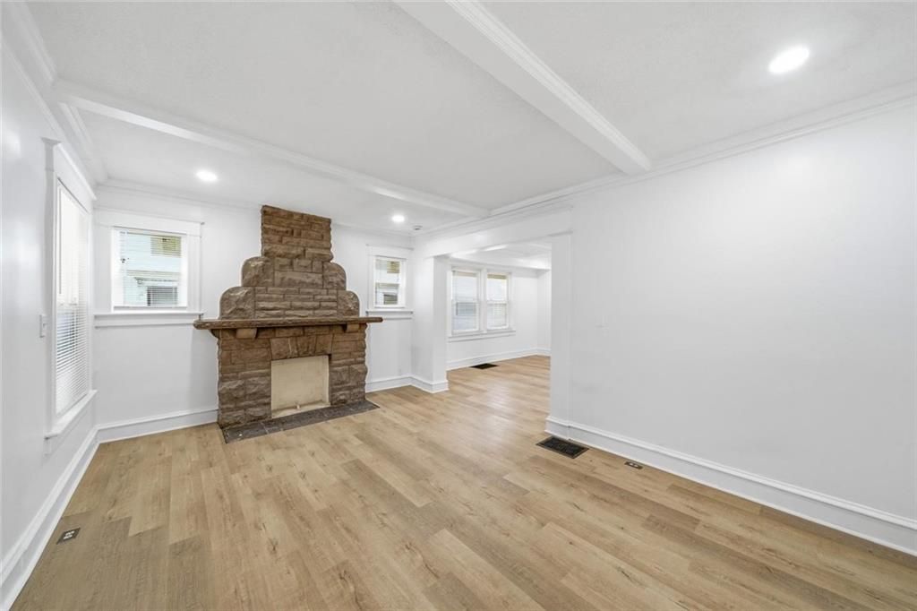 Photo of 4112 Chestnut Avenue, Kansas City, MO 64130 (MLS # 2599365)