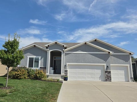 10715 N Fisk Avenue, Kansas City, MO 64154 - #: 2605137