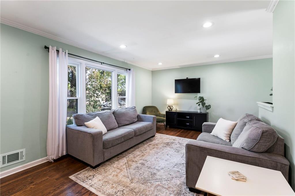5869 Granada Lane