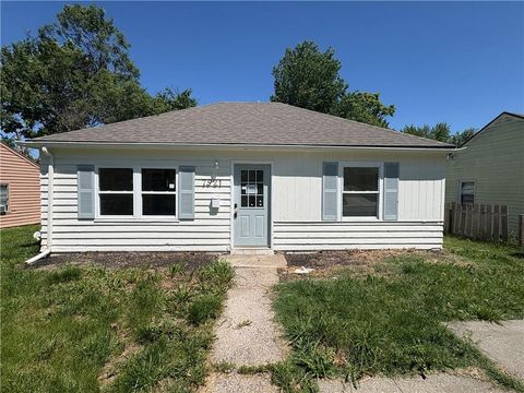 7921 Park Avenue Kansas City MO 64132