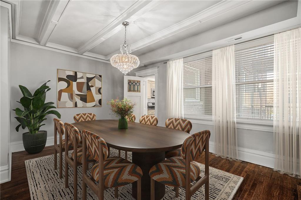 1110 E Armour Boulevard 5