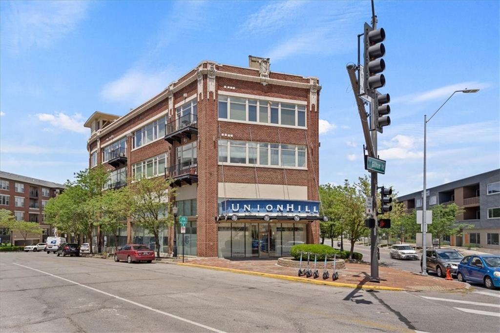2929 McGee Trafficway 202