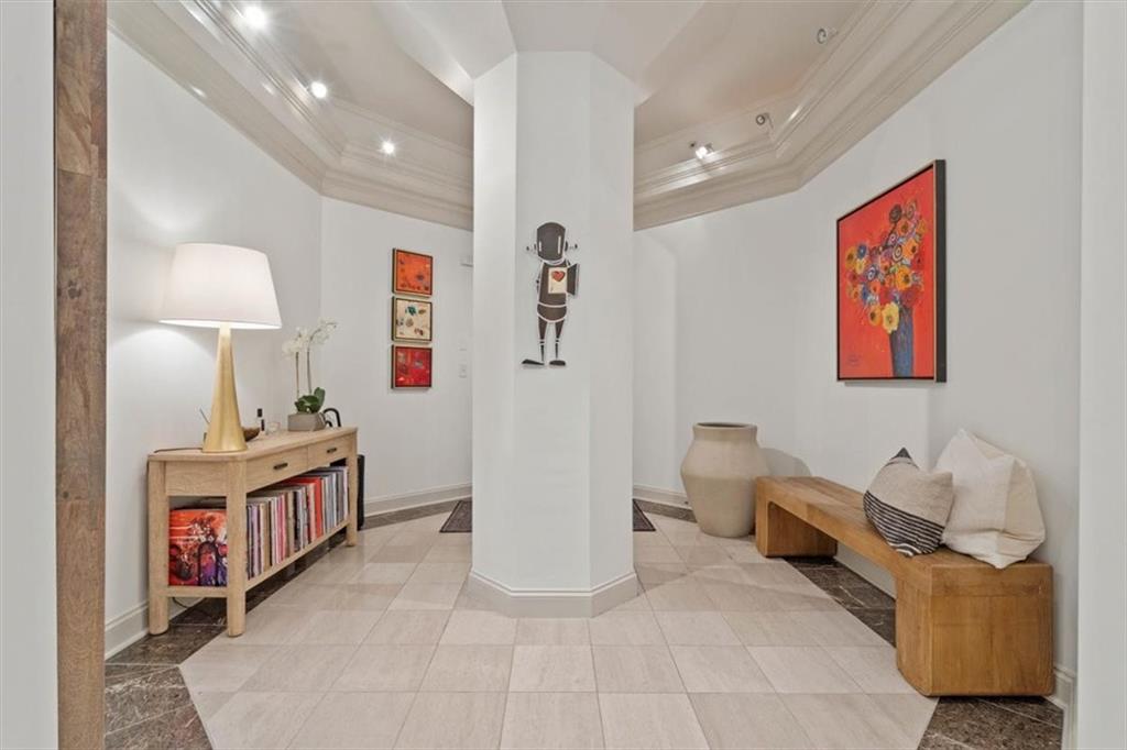 2929 McGee Trafficway 202