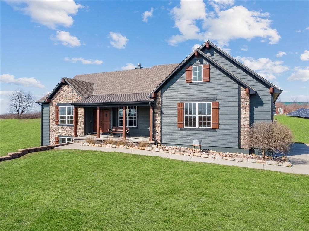 Photo of 1918 SW Harris Road, Plattsburg, MO 64477 (MLS # 2607796)