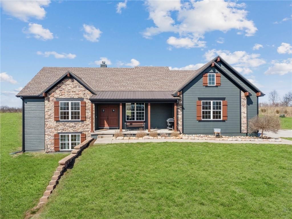 Photo of 1918 SW Harris Road, Plattsburg, MO 64477 (MLS # 2607796)