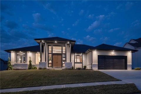 2270 NW Palisades Drive Riverside MO 64150