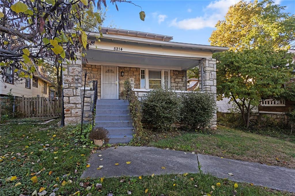 5214 Woodland Avenue