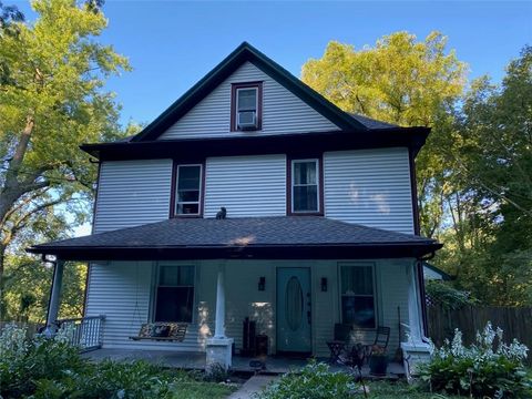 400 West Street Parkville MO 64152