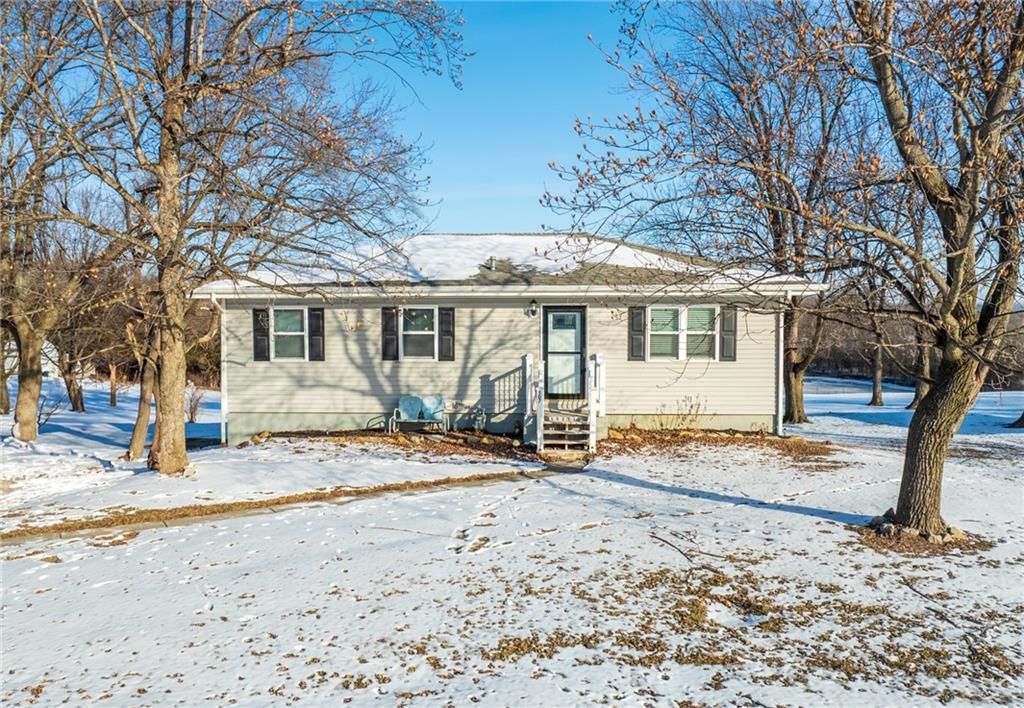 Photo of 507 E Mill Street, Gallatin, MO 64640 (MLS # 2597821)