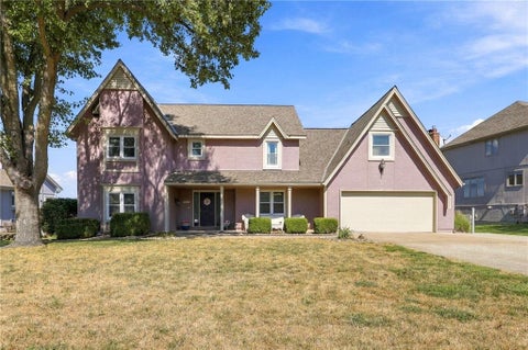 Photo of 304 SW Green Teal Street, Lees Summit, MO 64082 (MLS # 2642669)