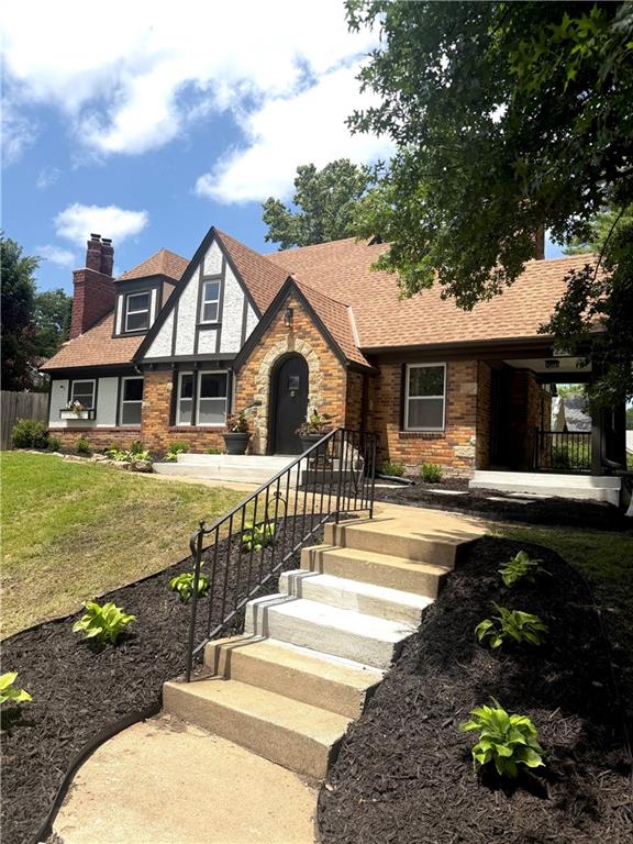224 E Meyer Boulevard