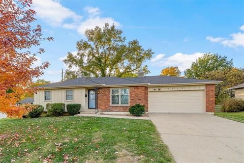 8618 Arlington Avenue, Raytown, MO 64138 - #: 2585418