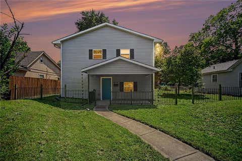 Photo of 515 W Santa Fe Street, Olathe, KS 66061 (MLS # 2637353)