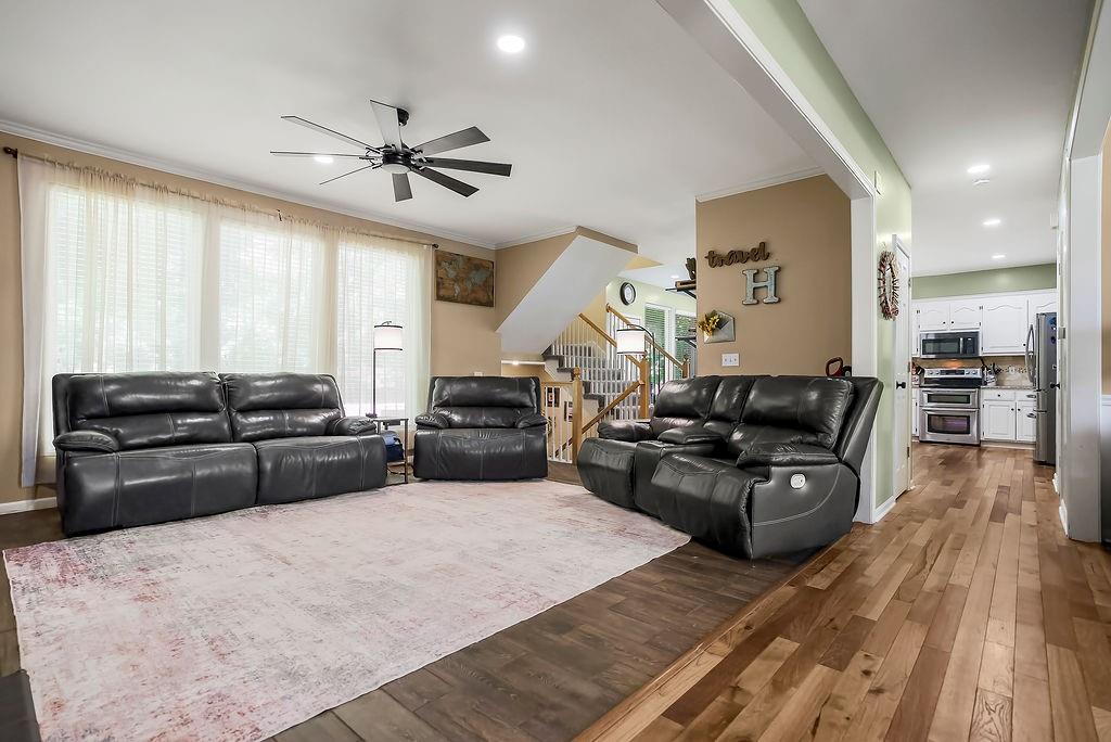 7929 W 155th Place