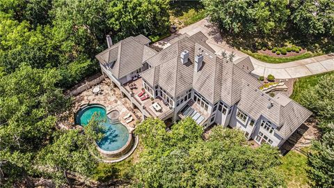 425 NE Saint Andrews Circle Lee's Summit MO 64064