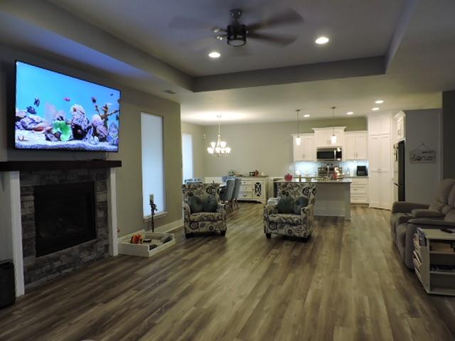 808 SE Sparrow Court