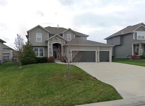 5129 W Meadowlark Drive Shawnee KS 66226