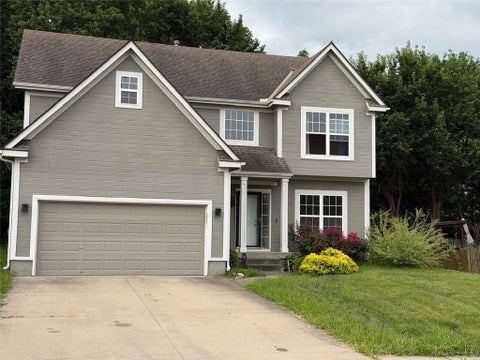 421 Stacey Drive, Lee\'s Summit, MO 64082 - MLS#: 2629932
