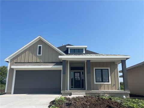 Photo of 15302 W 161st Street, Olathe, KS 66062 (MLS # 2543707)