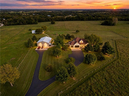 19505 S RAFFURTY RD, PLEASANT HILL, MO 64080 - Image dda46b93dd8a631f8d253a42d685dca9/1993176292