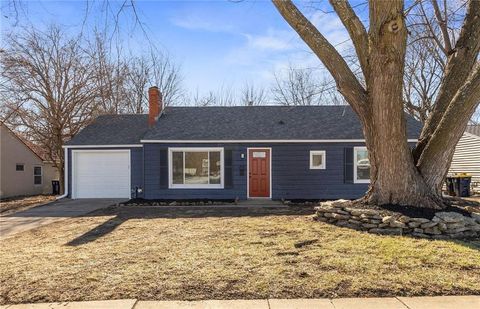 137 W 85th Street, Kansas City, MO 64114 - MLS#: 2595915