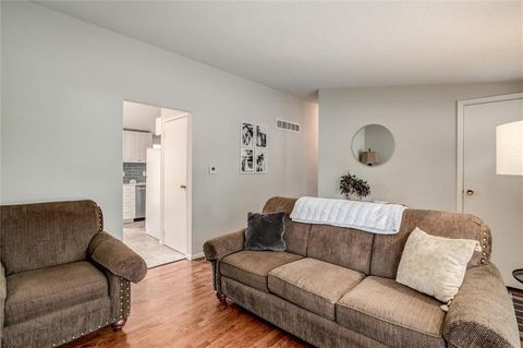 Tiny photo for 1305 Park Lane, Liberty, MO 64068 (MLS # 2621539)