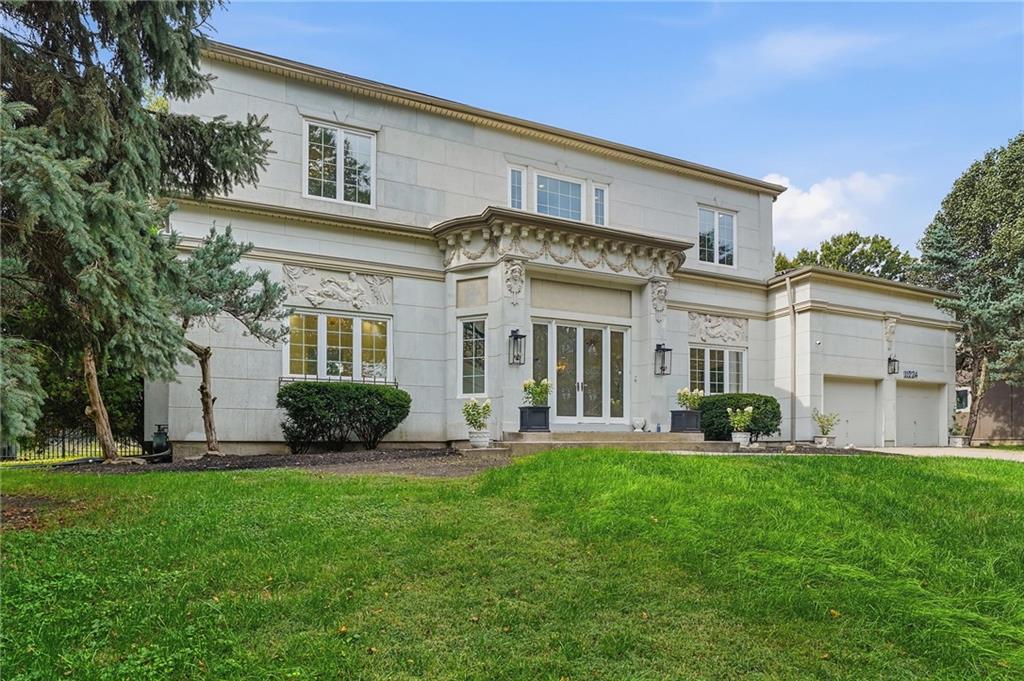 11224 Rosewood Street