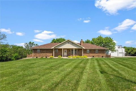 23276 Evans Road Tonganoxie KS 66086