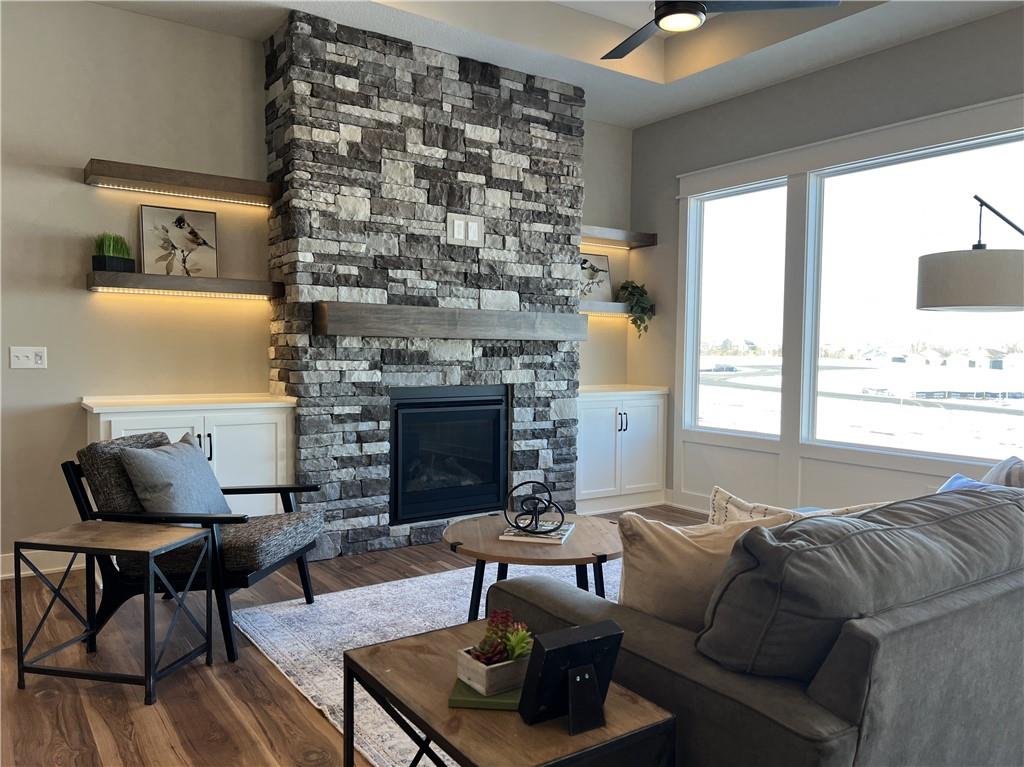 1132 SW Whitby Drive