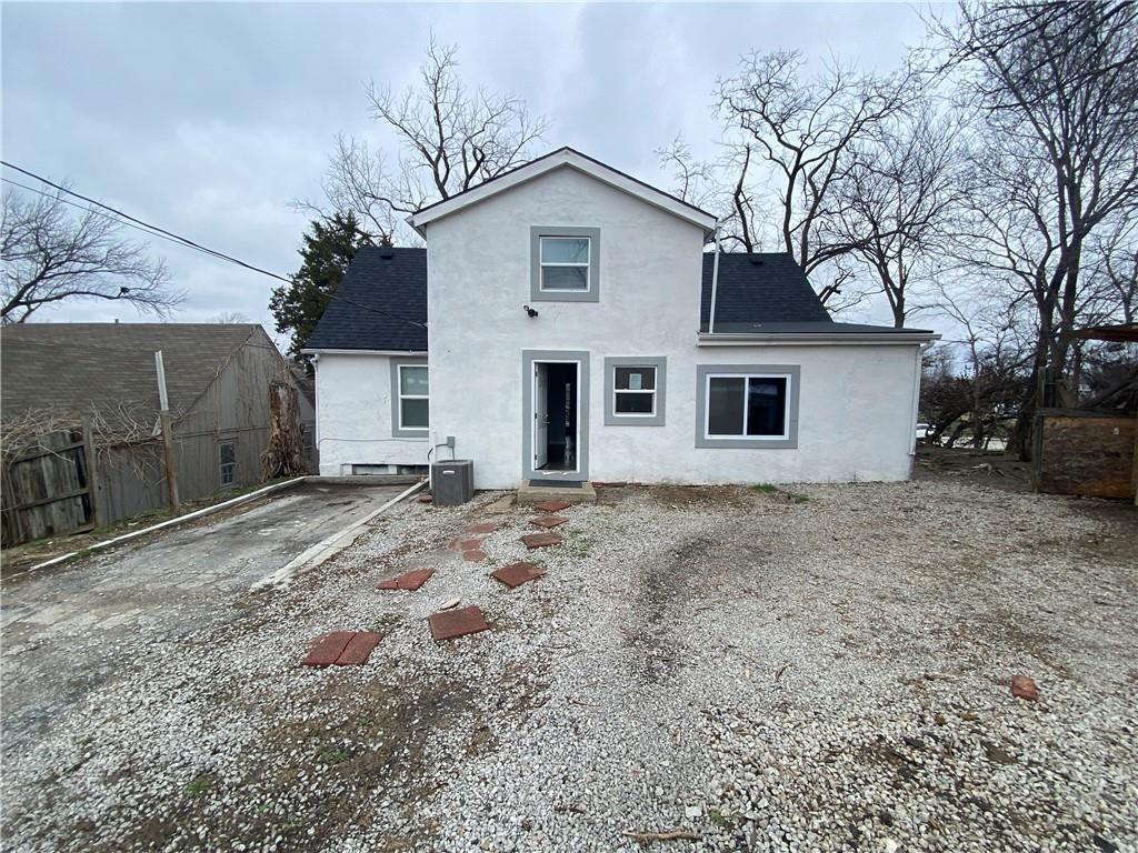 Photo of 2527 Nebraska Avenue, Kansas City, KS 66102 (MLS # 2608931)