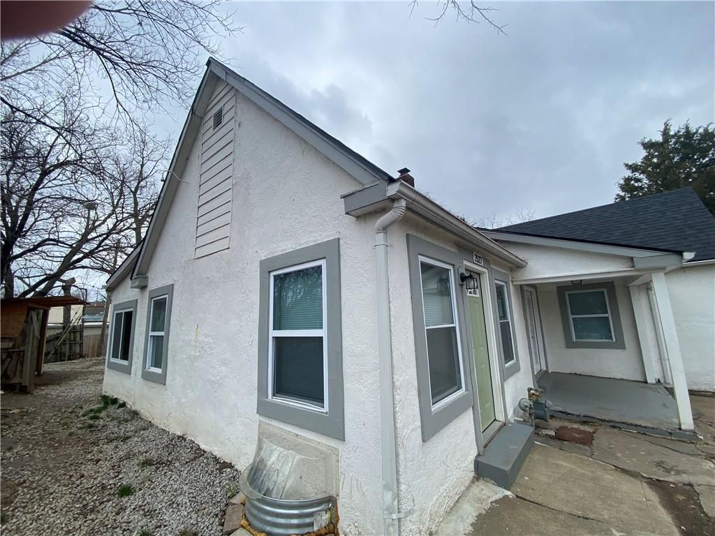 Photo of 2527 Nebraska Avenue, Kansas City, KS 66102 (MLS # 2608931)