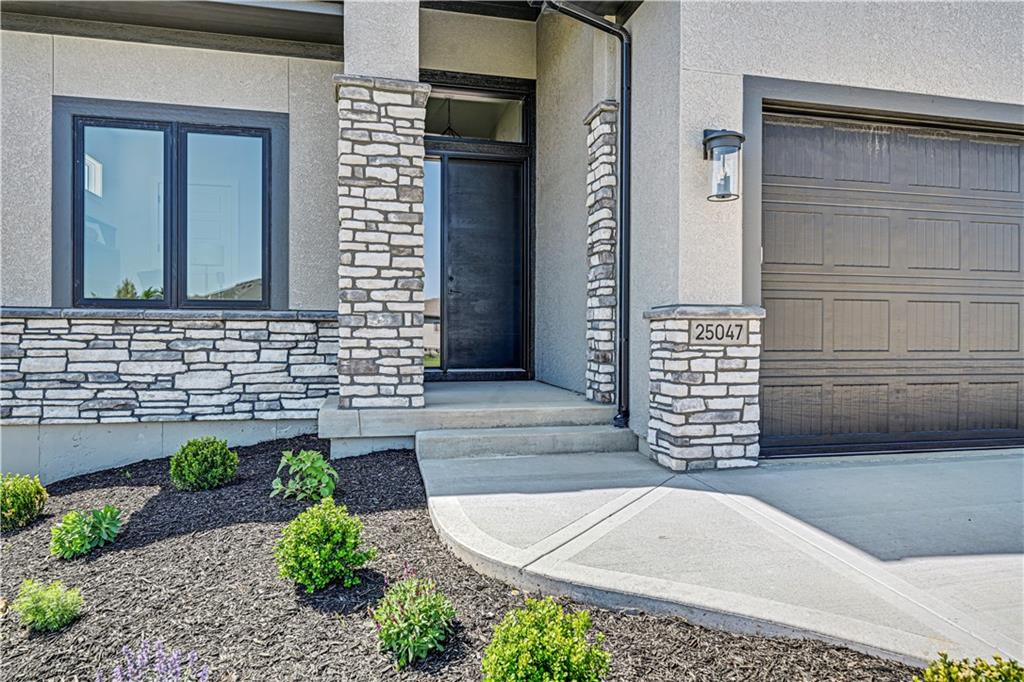 25031 W 98th Place