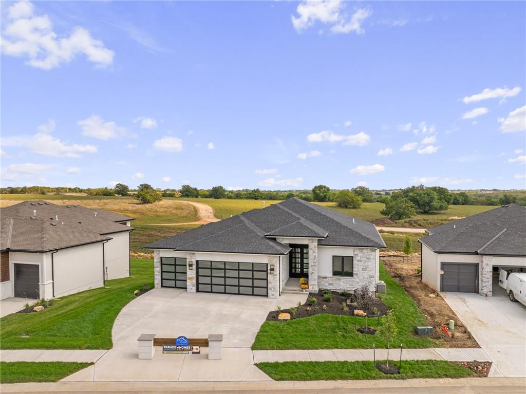 11227 S Sunray Drive