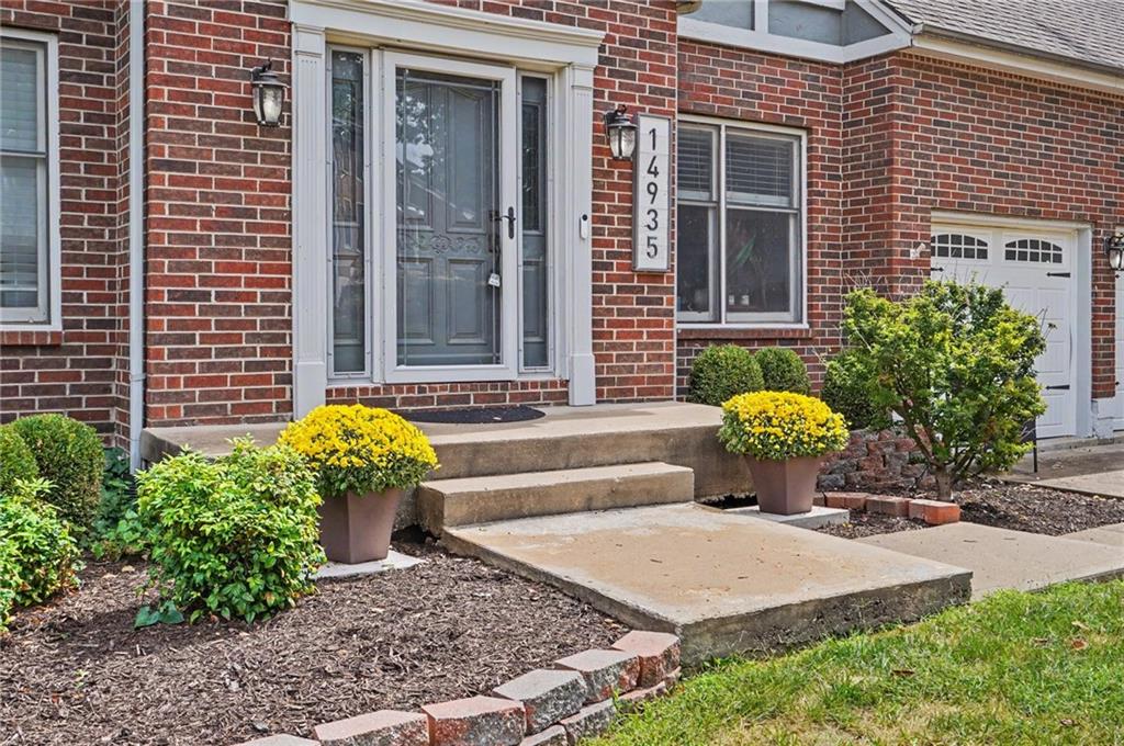 14935 W 76th Street