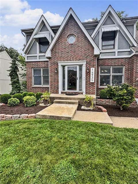 Photo of 14935 W 76th Street, Lenexa, KS 66216 (MLS # 2636322)
