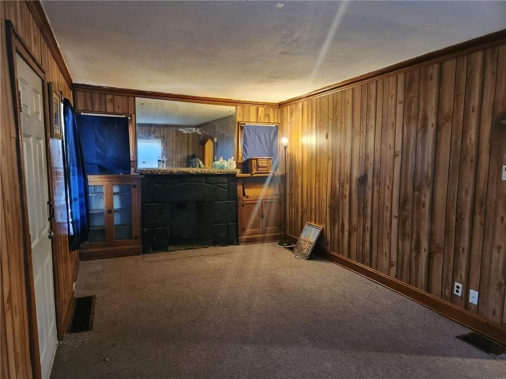 Photo of 4919 E 39th Street, Kansas City, MO 64128 (MLS # 2592624)