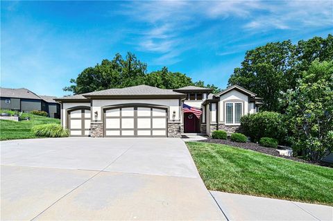 14135 Trail Creek Court Parkville MO 64152
