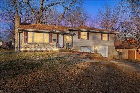 12128 E 49th Street Independence MO 64055