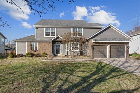 Photo of 8120 NW Delta Drive, Kansas City, MO 64151 (MLS # 2617588)
