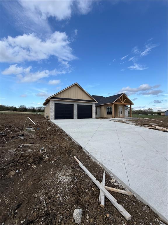 1110 Bluestem Circle