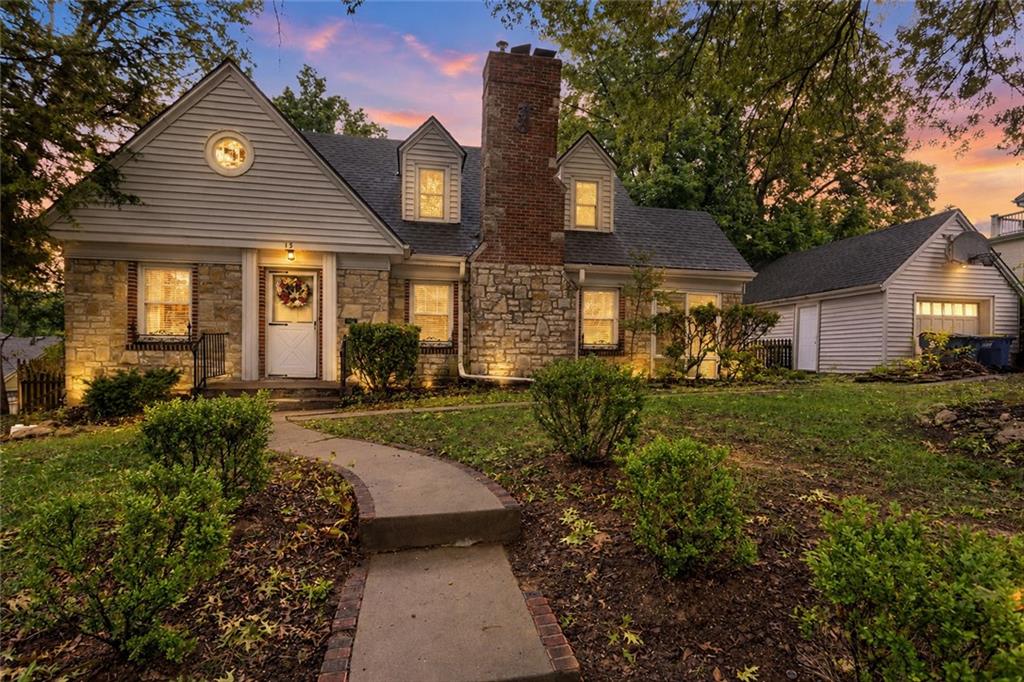 Photo of 15 Moss Avenue, Liberty, MO 64068 (MLS # 2642983)
