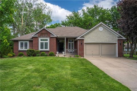7803 NW Lynns Lane, Weatherby Lake, MO 64152 - MLS#: 2550018